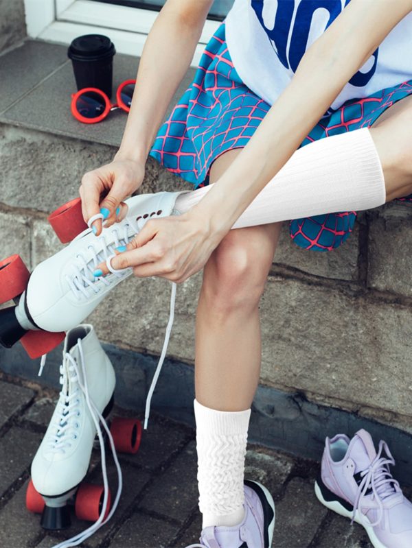 668b6ce3aa416546a31e7bd38ea8cfa2f60d34143daa5acef6d27e14bf9e9912.jpg 1pair Solid Crew Socks