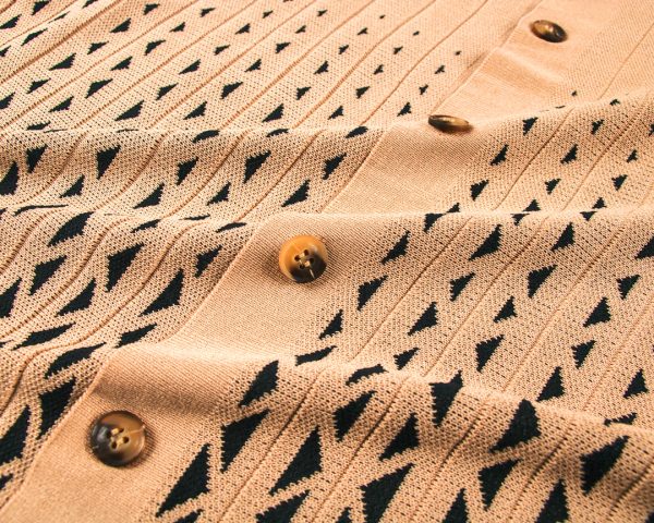 71f9e8480d6d186587d6fff510553d34bda755f4e63845c04500dfa00a0fbef6.jpg Cafe Criss-Cross Pattern Walking Suit Long Sleeve Set