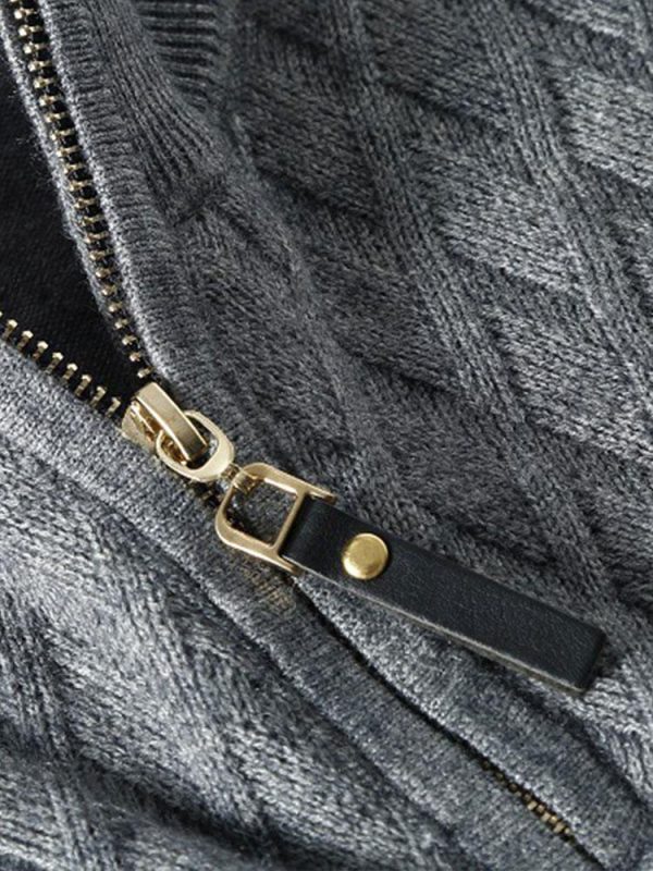 77ea076909c1a7d1f8ff53a49c60a400c8754755b050463cfed2fe9ba65464d9.jpg Diamond Mock Neck Quarter Zip Sweater
