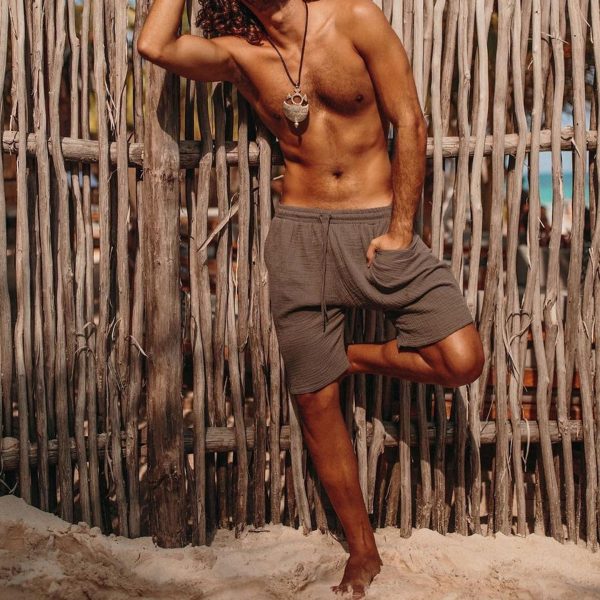 7f660fbb6f2881038abdf8aa0d792f88185c8e64561772266d3a09705c099f71.jpg Mens Linen Minimalist Holiday Shorts