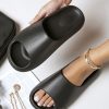 a11b69bc906390c39e8285e5e1171203199c695f1f6505816e0d9b6870507320.jpg Thick Sole EVA Foam Slides