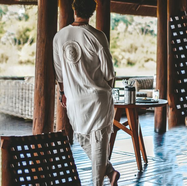 e5f3df676f2de18cbddc18d667609cb7762d8513fecfa74d1a4a90b83c1c0165.jpg Men's Tulum Linen Holiday Cardigan